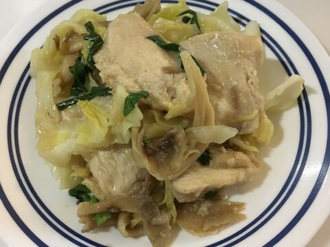 鶏胸肉とキャベツのオイスター炒め